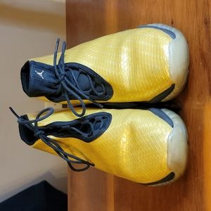 Gold Nike GG Future Michael Air Jordan Size 6 Youth Shows Sneakers Shoes